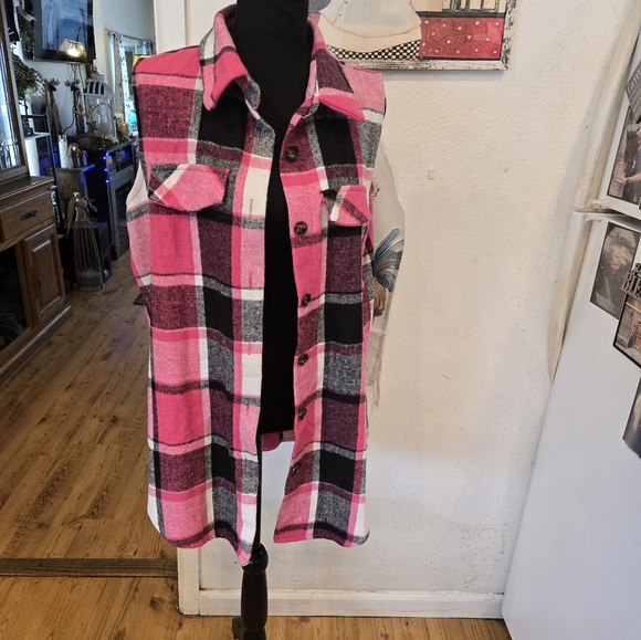 FLANNEL VEST NEW - Picture 1 of 3